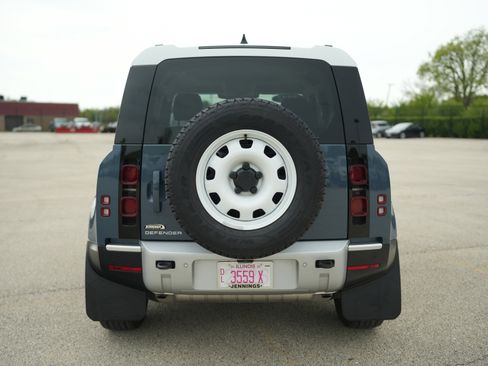 Used 2022 Land Rover Defender 90 AWD/4WD image 6