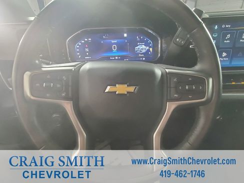 Used 2022 Chevrolet Silverado 1500 LT w/ Z71 Off-Road Package image 17