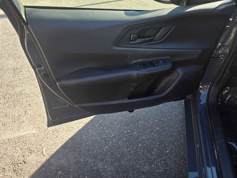 Used 2024 Toyota Prius LE image 21