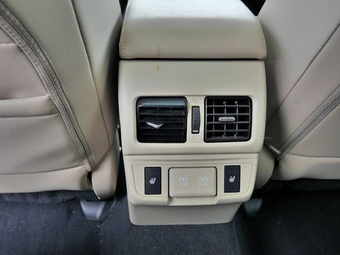 Used 2019 Subaru Outback 2.5i Limited w/ Popular Package #2 image 21