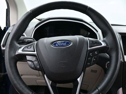 Used 2020 Ford Edge Titanium w/ Equipment Group 301A FWD image 19