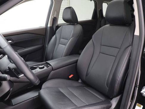 Used 2023 Nissan Rogue SL w/ SL Premium Package image 14