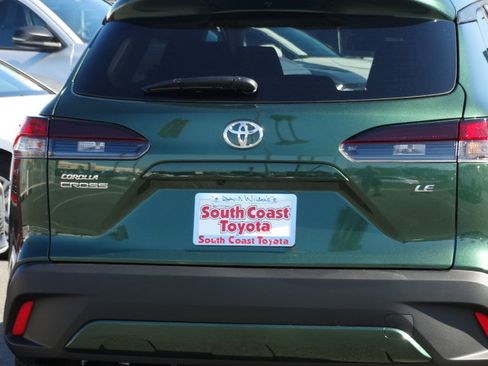 New 2026 Toyota Corolla Cross LE image 6