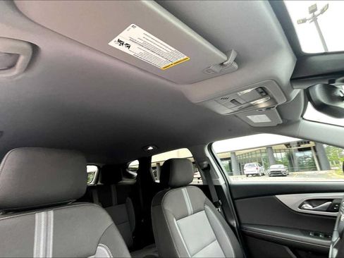 Used 2023 Chevrolet Blazer LT w/ Convenience Package FWD image 14