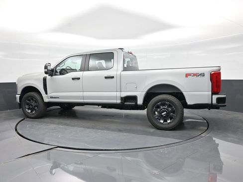 New 2026 Ford F250 XL w/ STX Appearance Package image 9