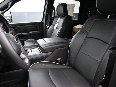 New 2026 RAM 3500 Limited image 13