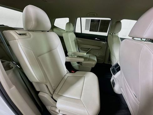 Used 2019 Volkswagen Atlas SE w/ Towing Package image 28