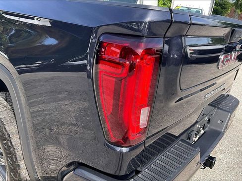 Used 2024 GMC Sierra 1500 AT4 AWD/4WD image 22