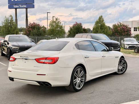 Used 2017 Maserati Quattroporte S GranLusso RWD image 5