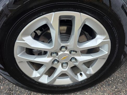 Used 2019 Chevrolet Traverse LS w/ LPO, Blackout Package FWD image 13