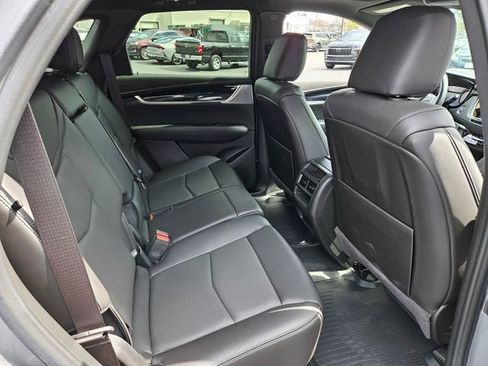 Certified 2024 Cadillac XT5 Premium Luxury w/ LPO, Floor Liner Package image 19