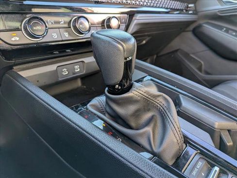 Used 2023 Honda Accord Sport image 15