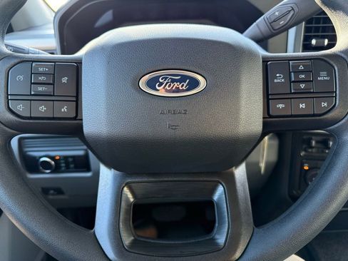 New 2025 Ford F550 4x4 Crew Cab Super Duty image 40