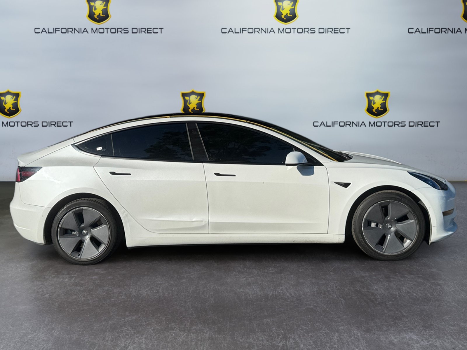 Used 2022 Tesla Model 3 Long Range AWD/4WD image 6