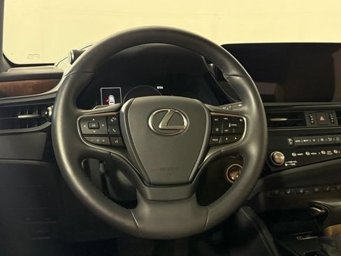 Used 2025 Lexus ES 350 w/ Premium Package FWD image 24