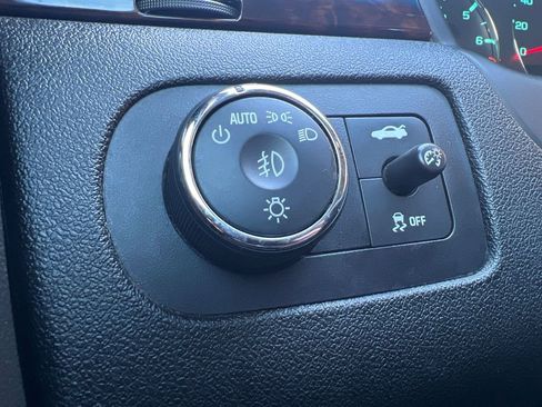 Used 2013 Chevrolet Impala LTZ image 22