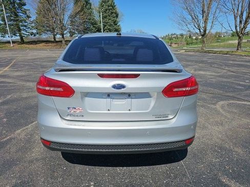 Used 2015 Ford Focus Titanium image 5