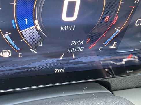 New 2026 Chevrolet Traverse LT w/ Midnight/Sport Edition FWD image 26