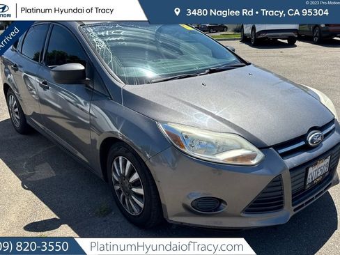 Used 2012 Ford Focus S FWD image 1