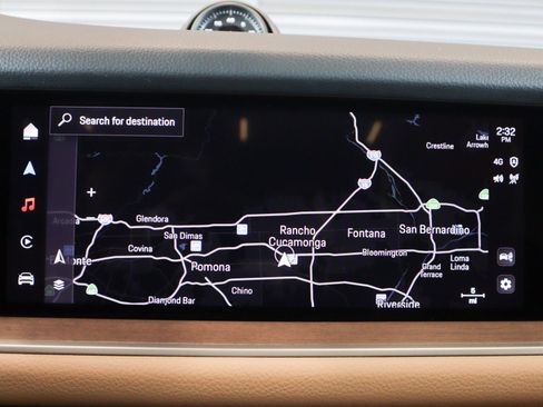 Certified 2025 Porsche Cayenne Coupe image 21