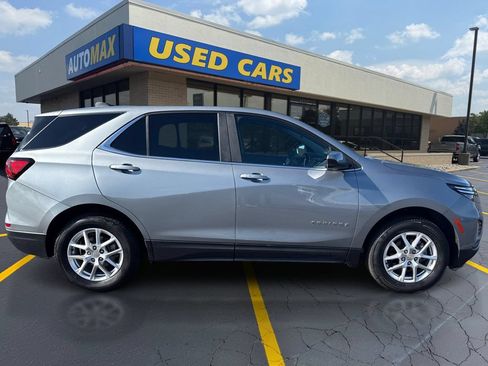 Used 2024 Chevrolet Equinox LT AWD/4WD image 2