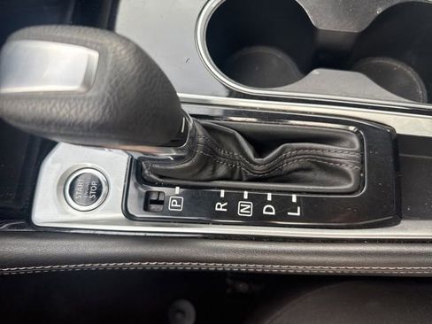 Used 2023 Nissan Altima 2.5 SV FWD image 23