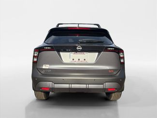 New 2026 Nissan Kicks SR FWD video 4