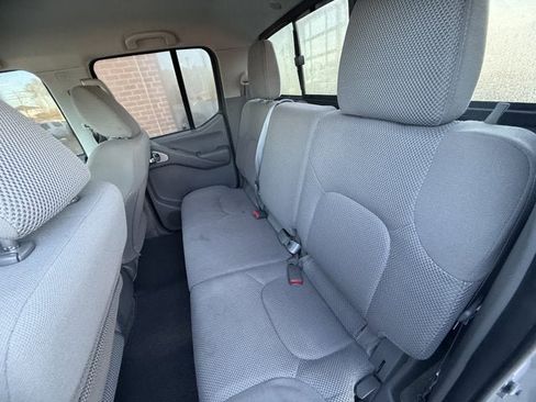 Used 2017 Nissan Frontier SV w/ SV Value Truck Package image 15