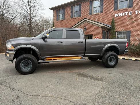 Used 2014 RAM 2500 Laramie w/ HD Snow Plow Prep Group image 2