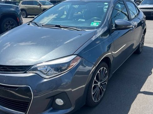 Used 2014 Toyota Corolla S FWD image 2