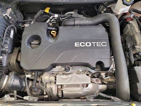 Used 2020 Chevrolet Equinox LT image 30