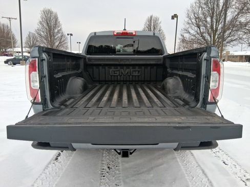 Used 2022 GMC Canyon AT4 image 5