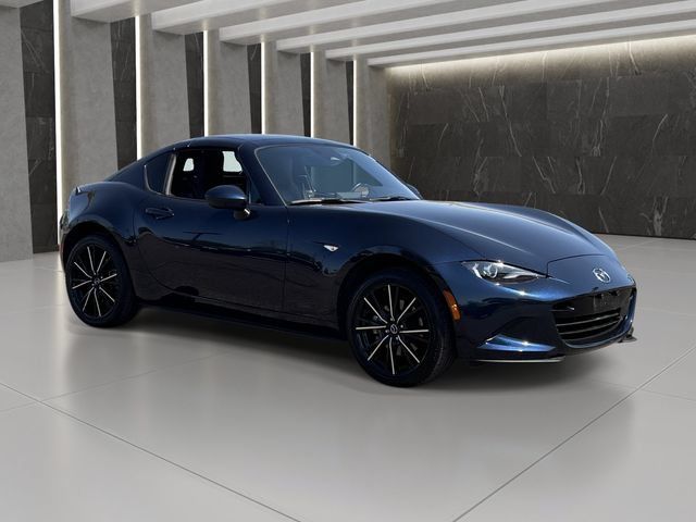 Used 2025 MAZDA MX-5 Miata RF Grand Touring RWD image 8