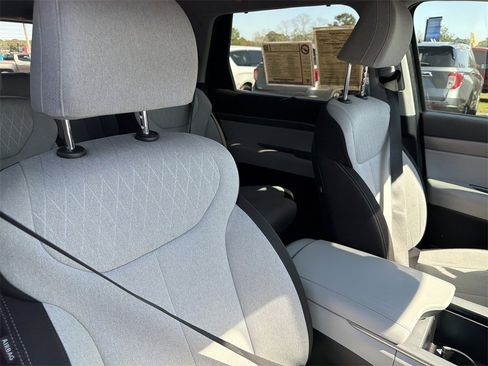 Used 2020 Hyundai Palisade SEL w/ Convenience Package image 17