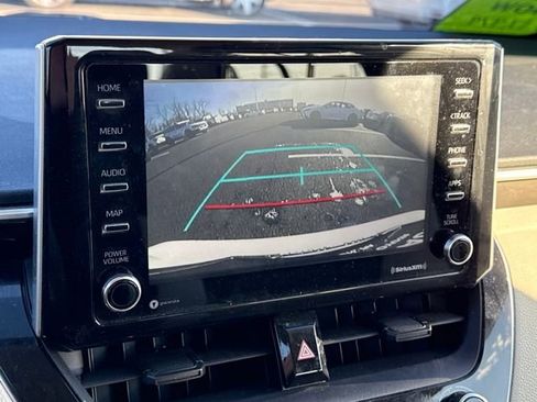 Used 2021 Toyota Corolla LE w/ Carpet Mat Package (TMS) image 21