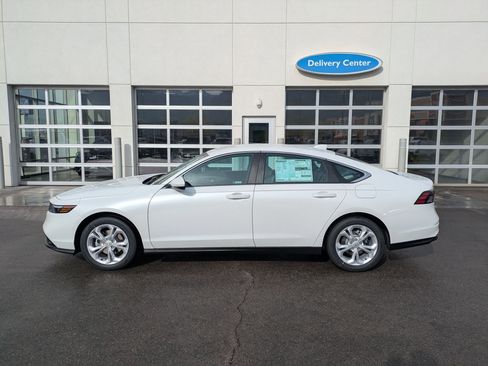 New 2026 Honda Accord LX image 8
