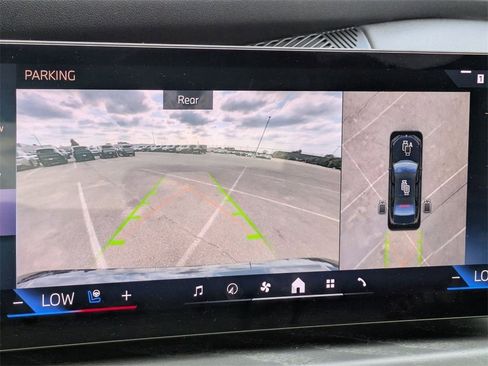 Used 2023 BMW i7 xDrive60 image 29