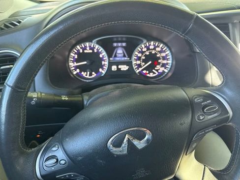 Used 2020 INFINITI QX60 Luxe w/ Essential Package FWD image 9