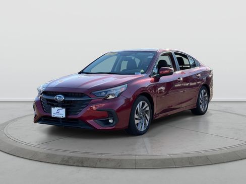 Used 2025 Subaru Legacy Limited AWD/4WD image 3
