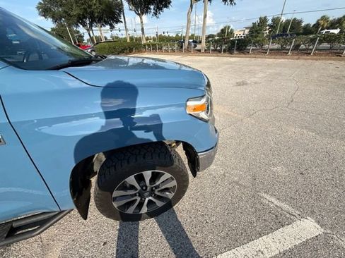 Used 2021 Toyota Tundra Limited w/ Limited Premium Package AWD/4WD image 27