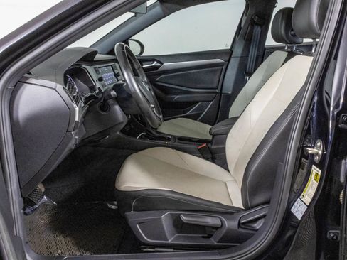 Used 2020 Volkswagen Jetta R-Line FWD image 23