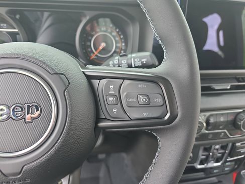 New 2026 Jeep Wrangler Unlimited Sport AWD/4WD image 17