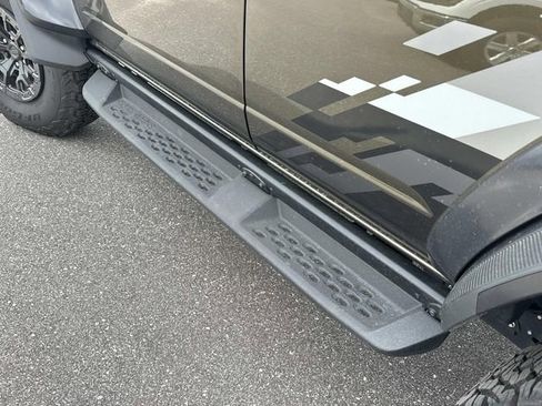 Used 2024 Ford Bronco Raptor AWD/4WD image 9