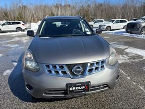 Used 2015 Nissan Rogue S w/ Convenience Package image 2