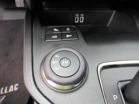 Used 2023 Ford Ranger XLT w/ Equipment Group 301A Mid AWD/4WD image 25