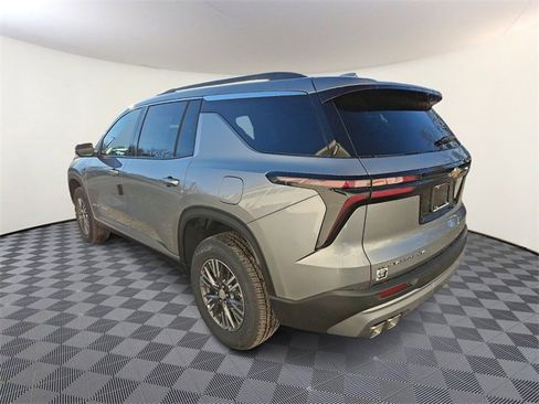 New 2026 Chevrolet Traverse LT w/ LPO, Floor Liner Package image 3