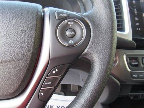 Used 2018 Honda Pilot EX image 32