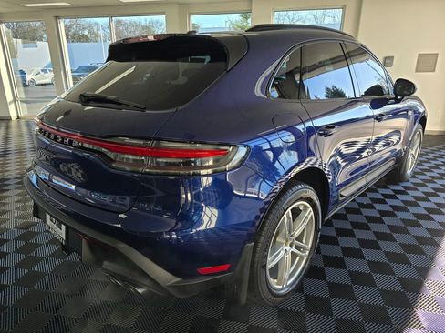 Used 2023 Porsche Macan image 4