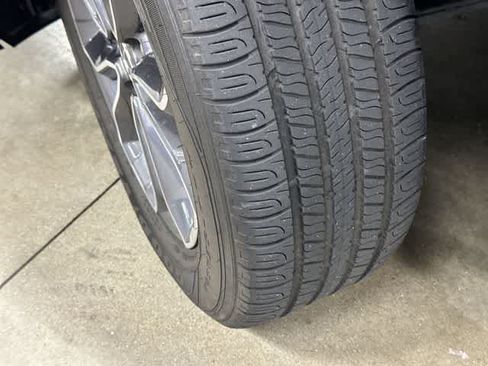 Used 2020 Honda CR-V EX-L image 29