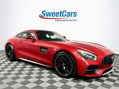 Used 2019 Mercedes-Benz AMG GT C image 1